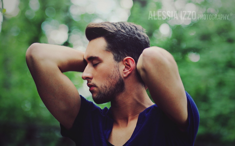 Model, bokeh, shirtless, facial hair, Others, 5K, express, men, Models, Yourself, young adult, focus on foreground, body part, Nature, portrait, Outdoor