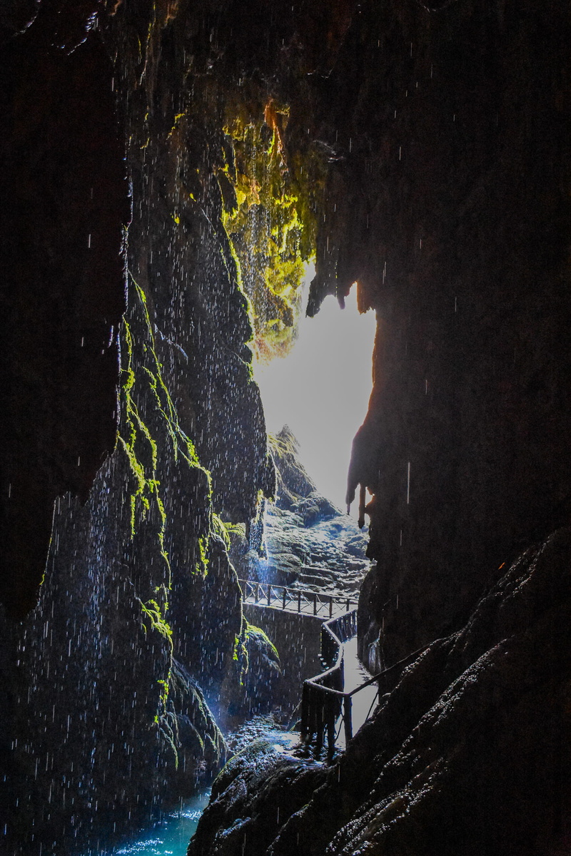 outdoors, monaterio de piedra, aragón, night, built structure, building exterior, architecture, españa, no people, rock, water, land, gruta, power in nature