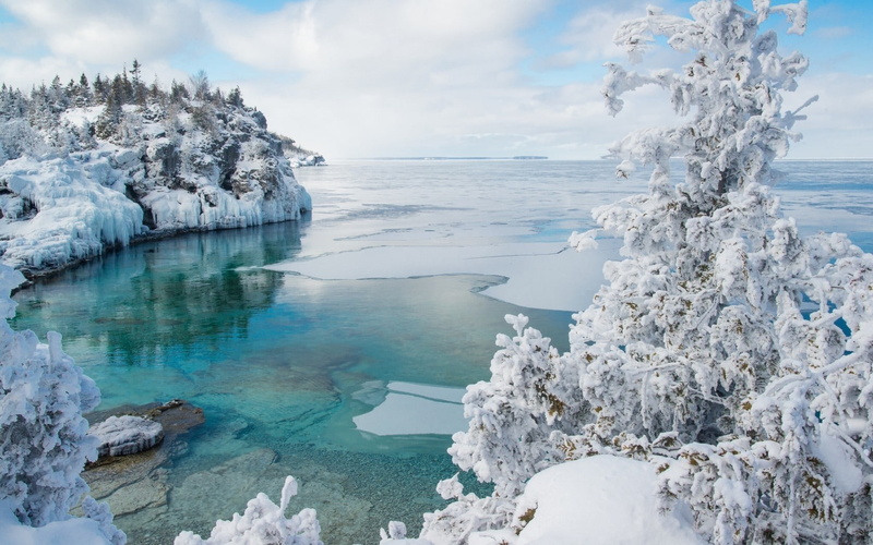 water, cold temperature, no people, iceberg, beauty in nature, winter, georgian bay, tranquility, glacier, 720P, sky, idyllic, day, blue, lagoon, sea