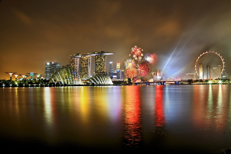 building exterior, the hotel, city, the city, amusement park ride, Gardens by the Bay, amusement park, Ferris, built structure, architecture, ferris wheel