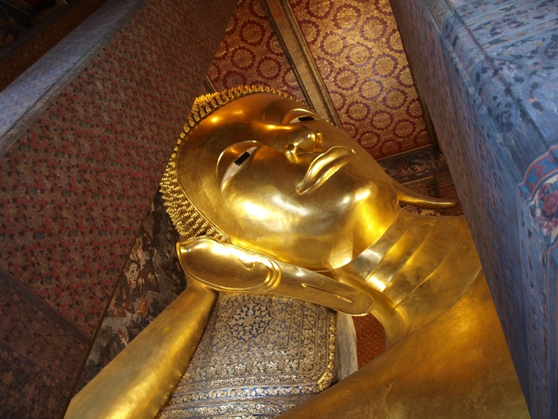 idol, representation, belief, religion, buddhism, statue, art and craft, built structure, ornate, creativity, hornets, asia, male likeness, thailand, gold Colored