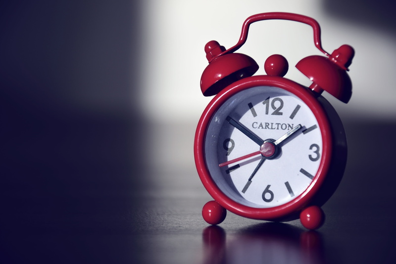 time, single object, alarm clock, minute hand, indoors, 5K, accuracy, clock, macro, retro styled, alarm, studio shot, number, close-up, carlton, no people