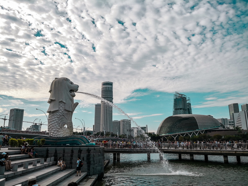 building, city, river, outdoors, art and craft, building exterior, tourist, nature, skyscraper, business, fountain, spraying, landmark, merlion park, asia