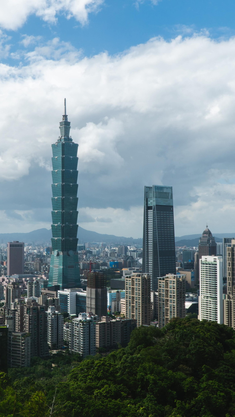 travel destinations, cloudy, cloud - sky, building, architecture, financial district, modern, city, residential district, nature, sky, taipei101, tower