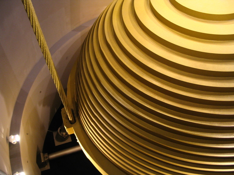 business, power supply, 1080P, machinery, engineering, curve, technology, shape, no people, electricity, in a row, domestic room, pipe - tube, taipei 101/world trade center