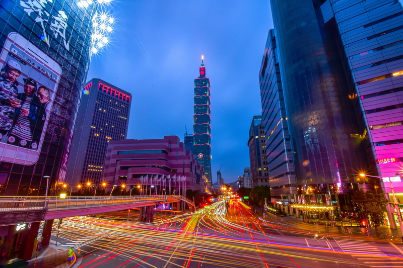 light, 5K, light trail, long exposure, night, road, Night View, city, built structure, illuminated, blurred motion, city life, Taiwan, no people, building exterior