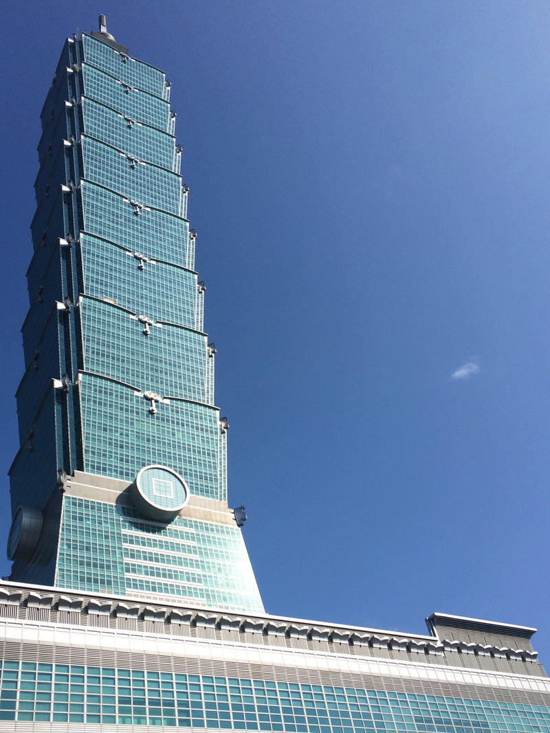 sunlight, 2K, tall - high, architecture, tower, sky, modern, taipei, nature, city, low angle view, building, office Building, clear sky, office building exterior