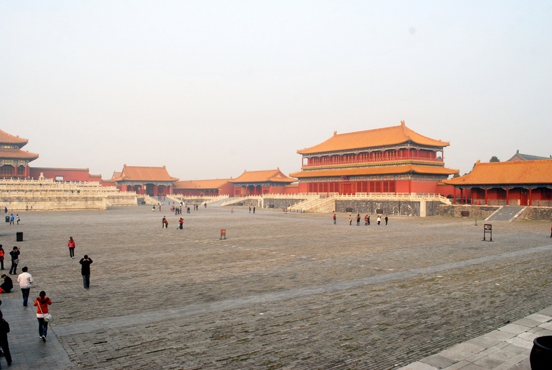 sky, emperor, travel, building, nature, large group of people, beijing, city, real people, building exterior, tourism, group of people, copy space, dynasty