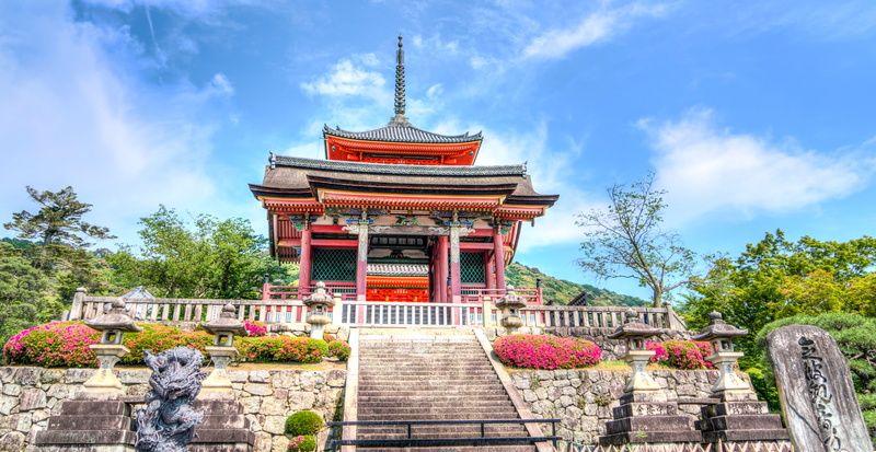 landmark, sightseeing, kyoto, landscape, building exterior, culture, history, daytime, place of worship, china - East Asia, red, gray, flowers, tourism