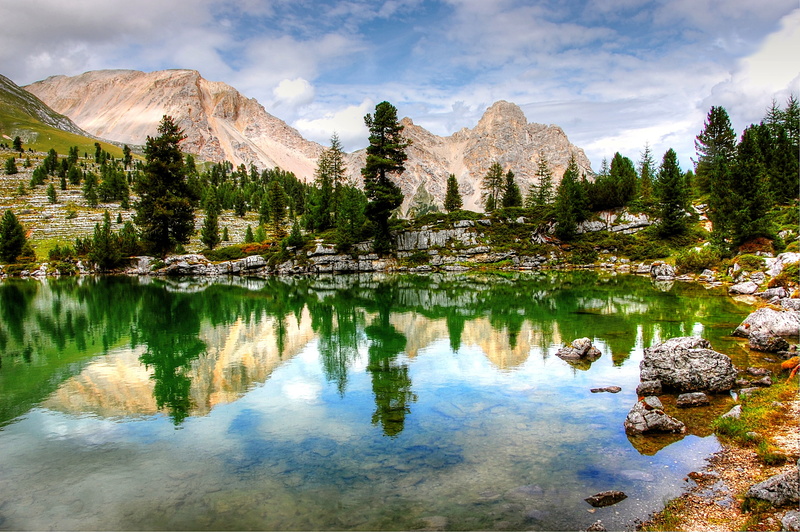 rock - object, outdoors, reflection, mountains, photo, water, scenics, reflecting, tranquil scene, mountain, nature, lake, no people, cloud - sky, fanes alm