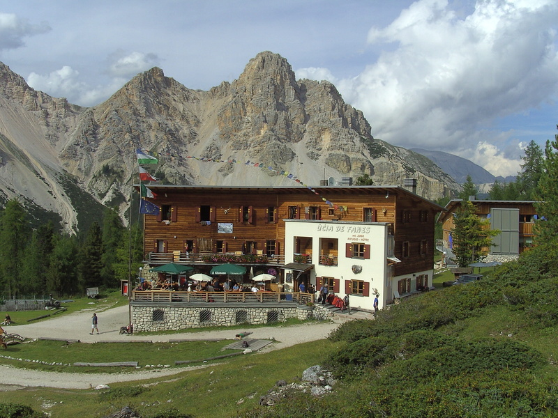 mountain hut, plant, architecture, building, city, day, alm hut, house, alpine, no people, grass, 2K, mountain, fanes, formation, beauty in nature, hut