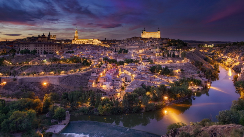 dawn, city, river, landmark, europe, night, panorama, tree, water, residential district, building exterior, no people, plant, evening, built structure