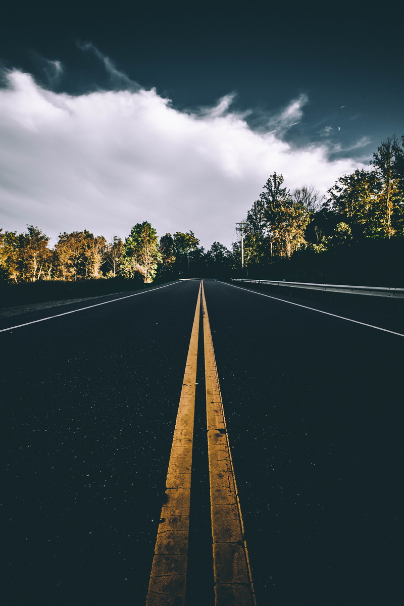 nikon, vanishing point, picture, symbol, empty, united states, no people, color, long, motivation, environment, road marking, toledo, nature, diminishing perspective