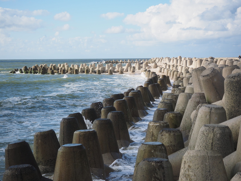 sky, land, hard, the beach fixing, groyne, motion, the beach area, breakwater, cloud - sky, clogs, west coast, day, sea, sylt, beauty in nature, wooden post