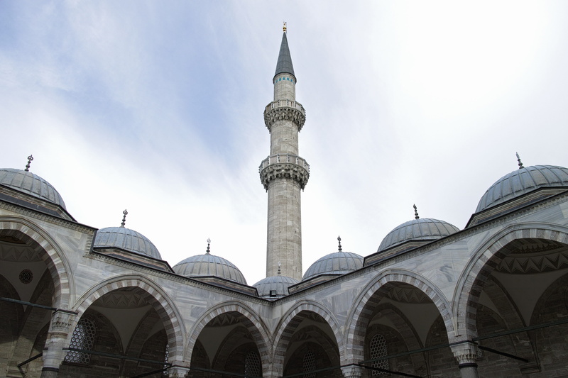 sky, prayer, arch, cami, religion, building exterior, islam, aesthetics, outdoors, built structure, temple, travel destinations, belief, mosques, spirituality