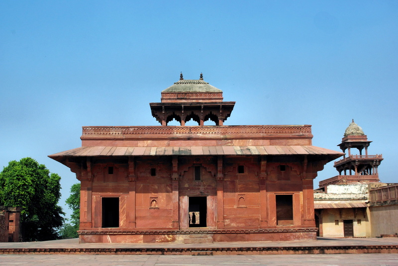 mughal, history, heritage, Palace, no people, travel destinations, architectural column, sky, outdoors, religion, clear sky, 2K, spirituality, day, building exterior