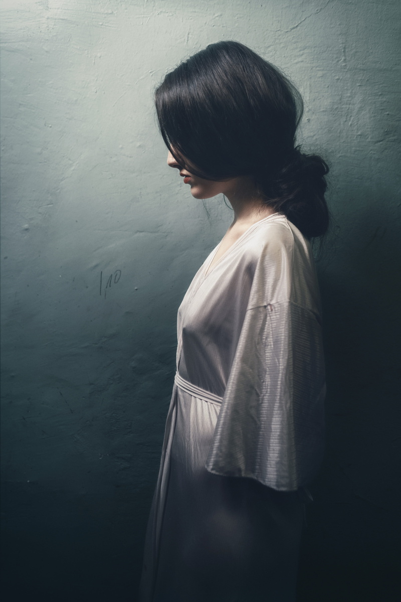 real people, one person, indoors, female, 5K, standing, concrete, beautiful woman, white, beside, lifestyles, painting, sleeved, dress, short hair, portrait