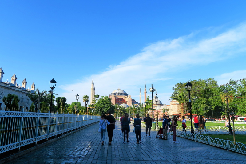 outdoors, blue, architecture, direction, the minarets, sky, building, real people, day, walking, cami, nature, minaret, on, built structure, lifestyles