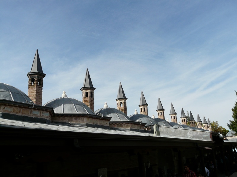 sky, turret, roof, konya, 2K, museum, city, architecture, spire, tourism, religion, mosque, travel, building exterior, place of worship, travel destinations