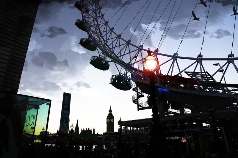 night, classic, united kingdom, outdoors, glass, bigben, clouds, ferris wheel, travel, cloud - sky, travel destinations, low angle view, city, amusement park ride