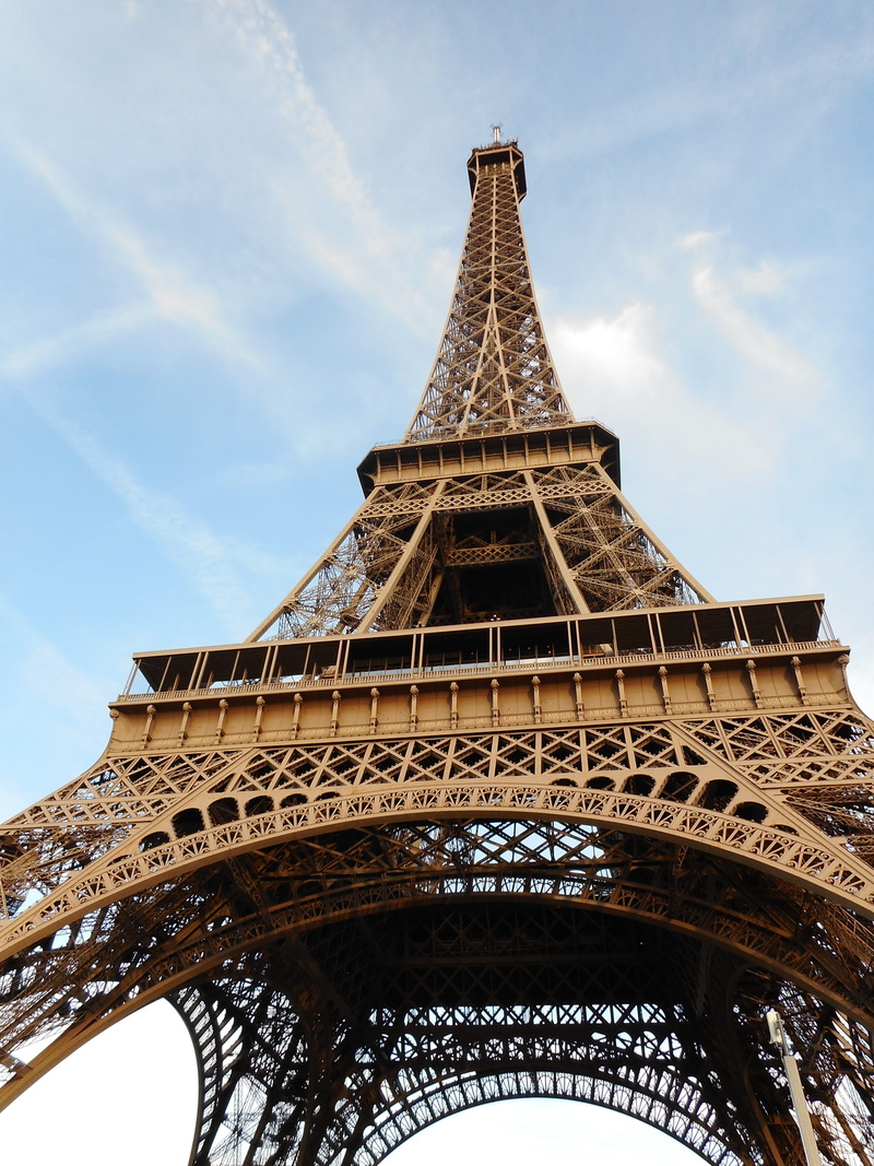 metal, low angle view, the past, travel destinations, tower, structure, history, place, 5K, architecture, built structure, building exterior, nature, outdoors
