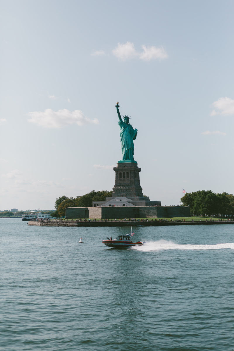 usa, outdoors, cloud - sky, tourists, female likeness, 5K, no people, day, sculpture, freedom, newyork, waterfront, nature, trip, human representation
