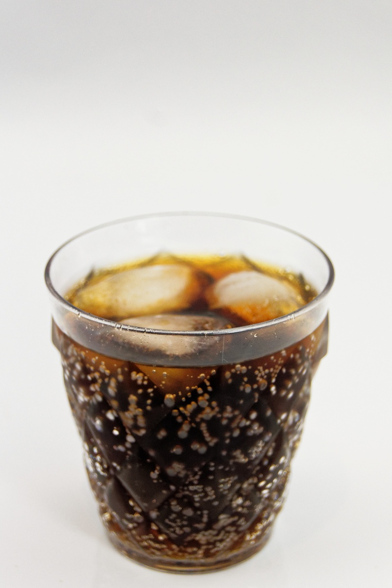 coffee, glass, soda, close-up, clear, drinking glass, cola, studio shot, copy space, ice, 2K, focus on foreground, glass - material, temptation, white background
