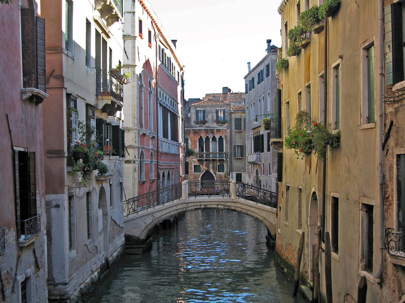 city, watercourse, 4K, europe