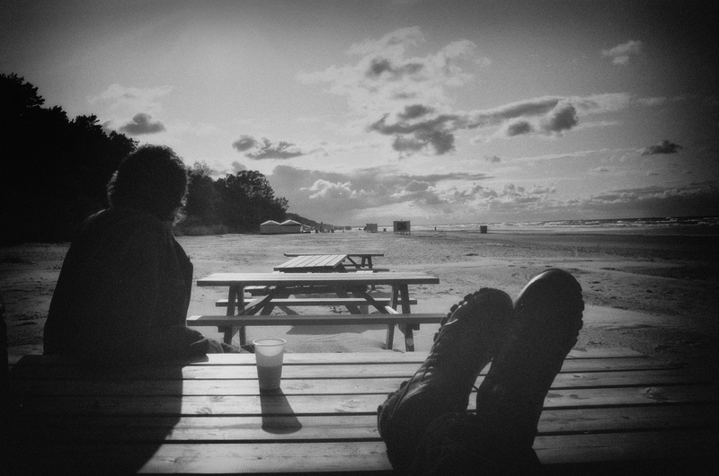 relaxation, wine, crockery, sea, dish, day, number, ocean, seacoast, bottle, sky, one, nature, watercourse, sand, old, lifestyles, antiquated, hydrosphere