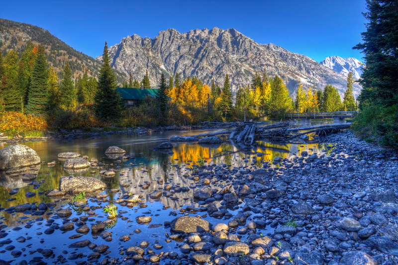 river, green, Wyoming, Autumn, HDR, Mountain, house, 2K, Lake, brown, fir, trees, USA, reflection, forest, Grand Teton National Park, sky