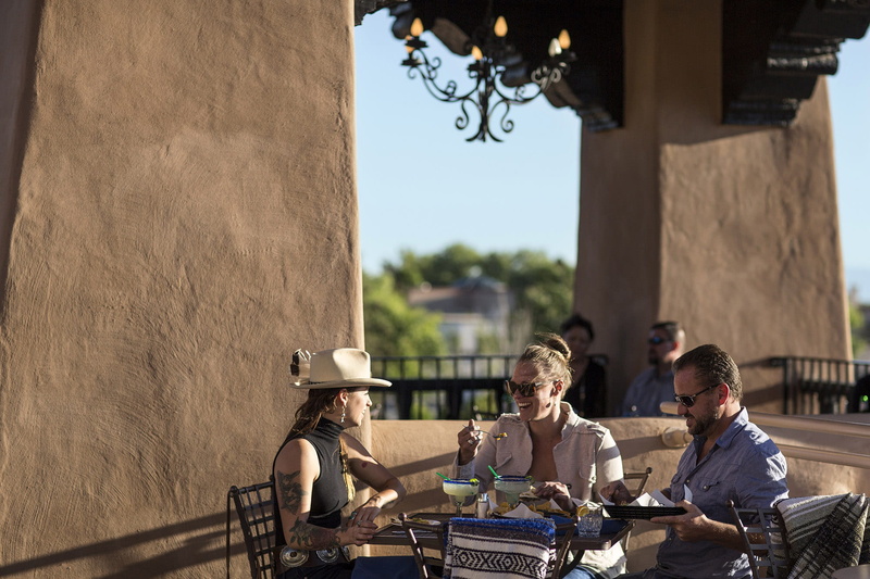 sitting, fe, drinking, color Image, new mexico, santa, Dining, young men, young adult, bell, togetherness, People, casual clothing, new, nature, adult