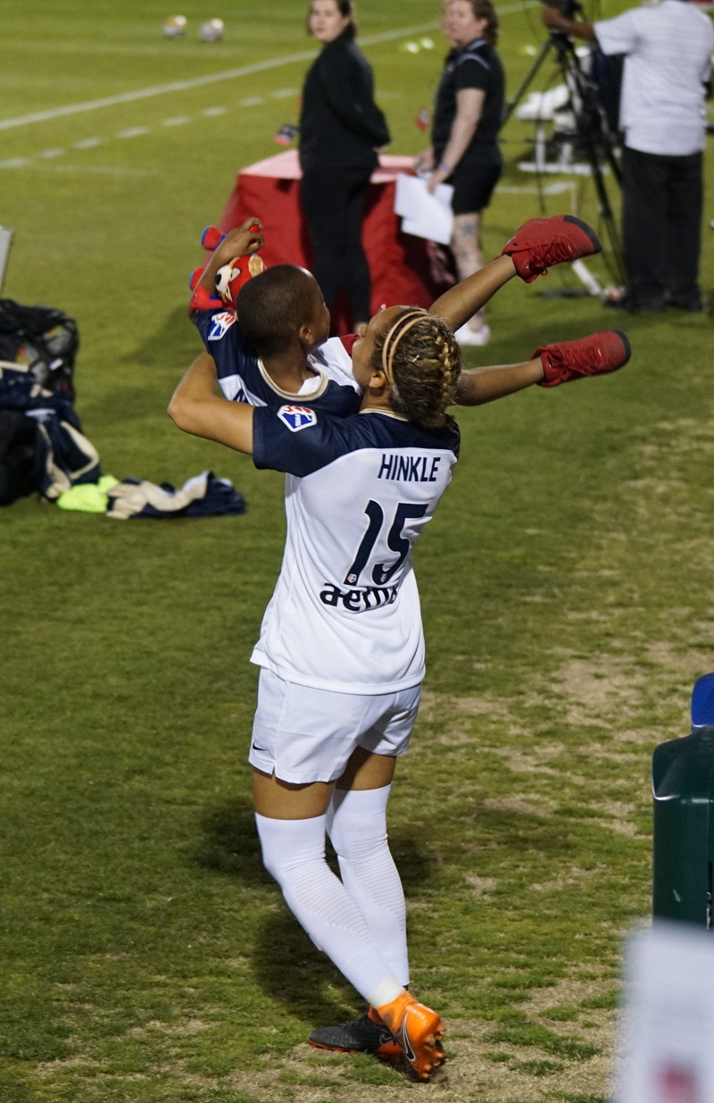 maryland soccerplex, team sport, people, north carolina courage, clothing, sport, real people, lifestyles, united states, men, nwsl, leisure activity, 2K