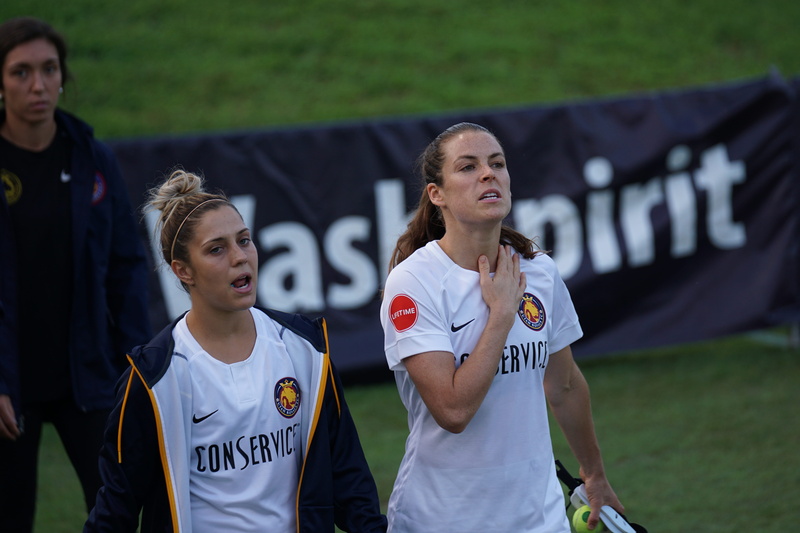 adult, athlete, adolescence, teenager, utah royals, katrian gorry, young women, group of people, focus on foreground, 5K, day, young adult, waist up, sport