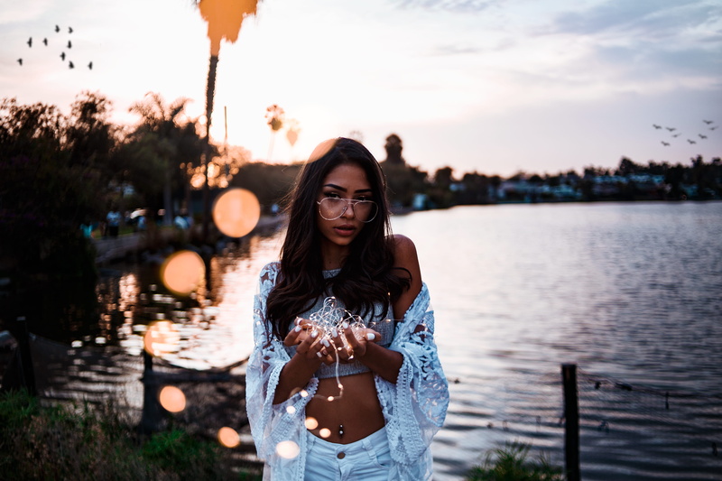 looking out, hair, young adult, leisure activity, outdoors, lake, sky, string, emotion, cute, architecture, standing, front view, portrait, light, canon