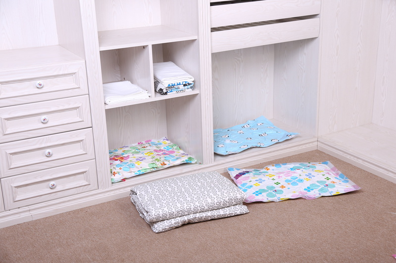 shelf, before and after compression, flooring, absence, domestic room, furniture, home interior, drawer, no people, compression bag, indoors, choice, large group of objects