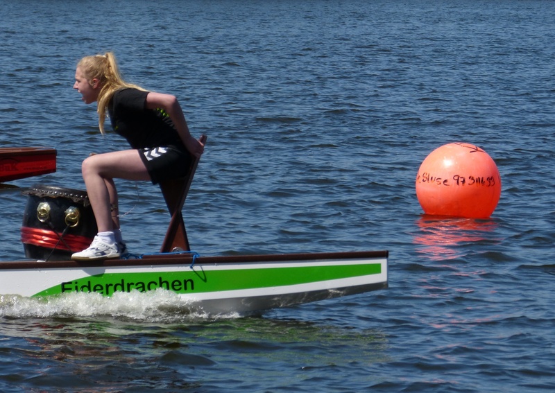 water, floating on water, dragon boat, mode of transportation, young adult, inflatable, tax man, nature, day, lifestyles, competition, clock, women, 2K