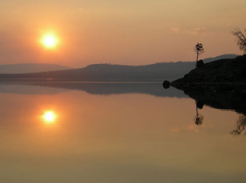 dusk, outdoors, tranquil scene, lake, no people, peaceful, calm, sunset, panorama, scenics - nature, nature, relax, standing water, quiet, twilight, view