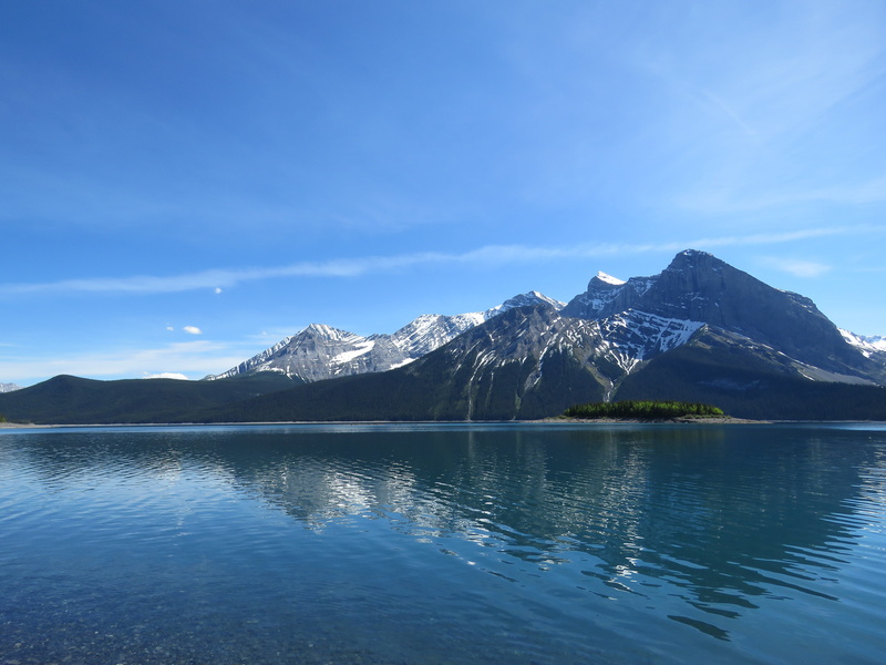 rocky, water, rocky mountains, mountain, no people, mountains, mountain Range, scenics - nature, non-urban scene, near, winter, peaceful, scenic, canadian