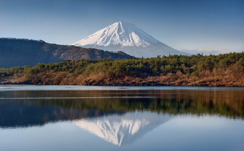 nature, snow, trees, mtfuji, snowcapped mountain, beauty in nature, kanagawa, mountain, no people, outdoors, non-urban scene, lakesaiko, Blue, reflection