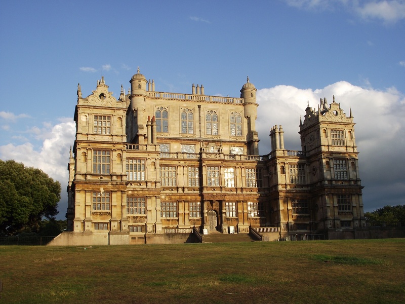 spirituality, low angle view, country house, city, 2K, nottingham natural history museum, famous Place, grass, building, religion, history, wollaton, architecture