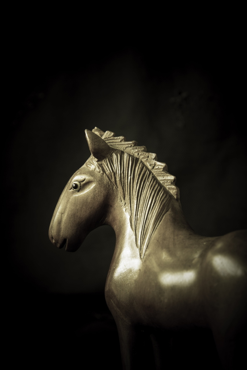 grey, animal head, art and craft, close-up, 5K, animal, mythology, profile view, outdoors, one animal, legend, sculpture, craft, animal wildlife, horse