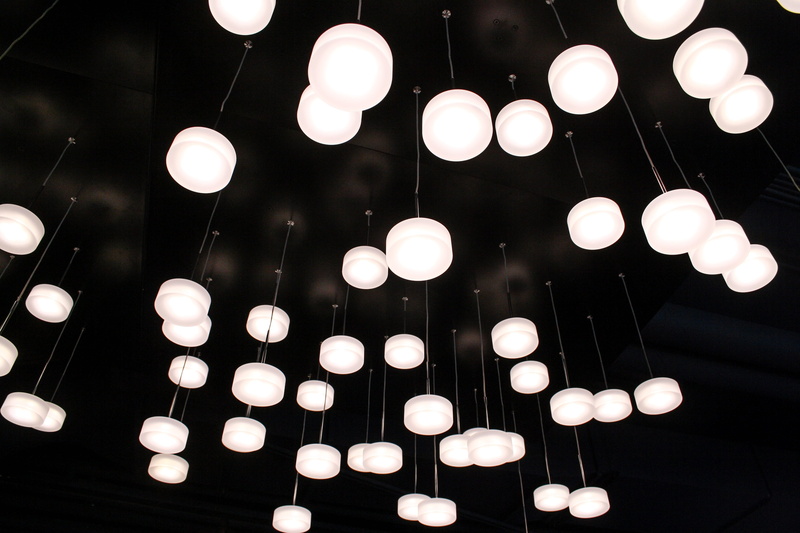 electric lamp, night, string, light - natural phenomenon, low angle view, glowing, Light, large group of objects, decoration, indoors, lighting equipment