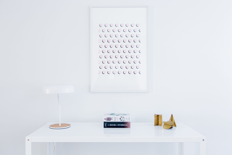 white color, lamp, table, absence, 5K, frames, communication, studio shot, white, technology, healthcare and medicine, desk, domestic room, no people
