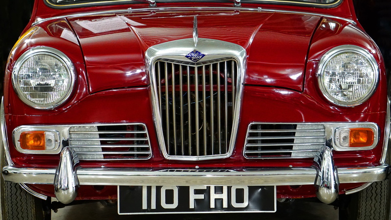 classic, british, speed, stationary, united, 5K, style, shiny, car, motor vehicle, vintage, icon, old-fashioned, retro, vehicle, red, land Vehicle, retro Styled