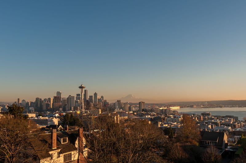 residential district, building, cityscape, sky, outdoors, seattle, downtown, sunset, office building exterior, city, needle, skyscraper, built structure