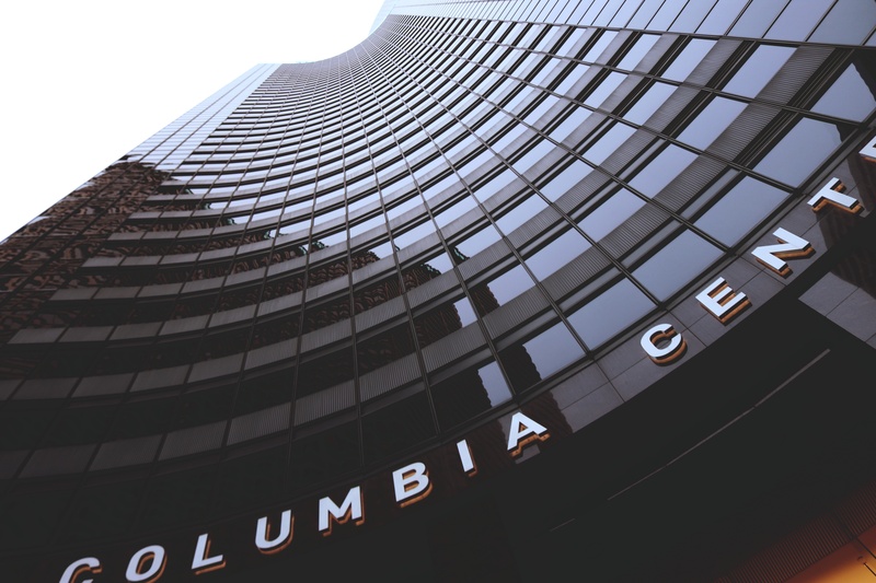 text, travel destinations, cityscape, columbia, nature, seattle, day, usa, united, building exterior, glass - material, landmark, skyline, built structure