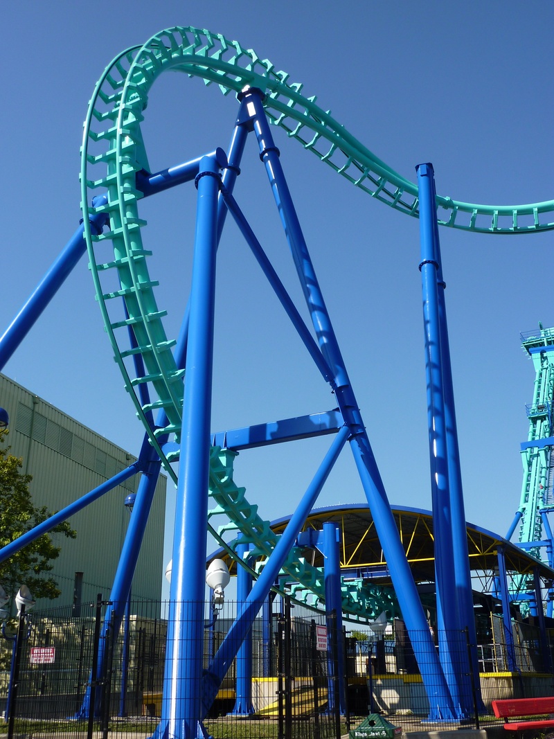 clear sky, low angle view, movement, blue, metal, roller coaster, adrenaline, joy of life, day, amusement park, tall - high, pleasure, ride, 2K, outdoors