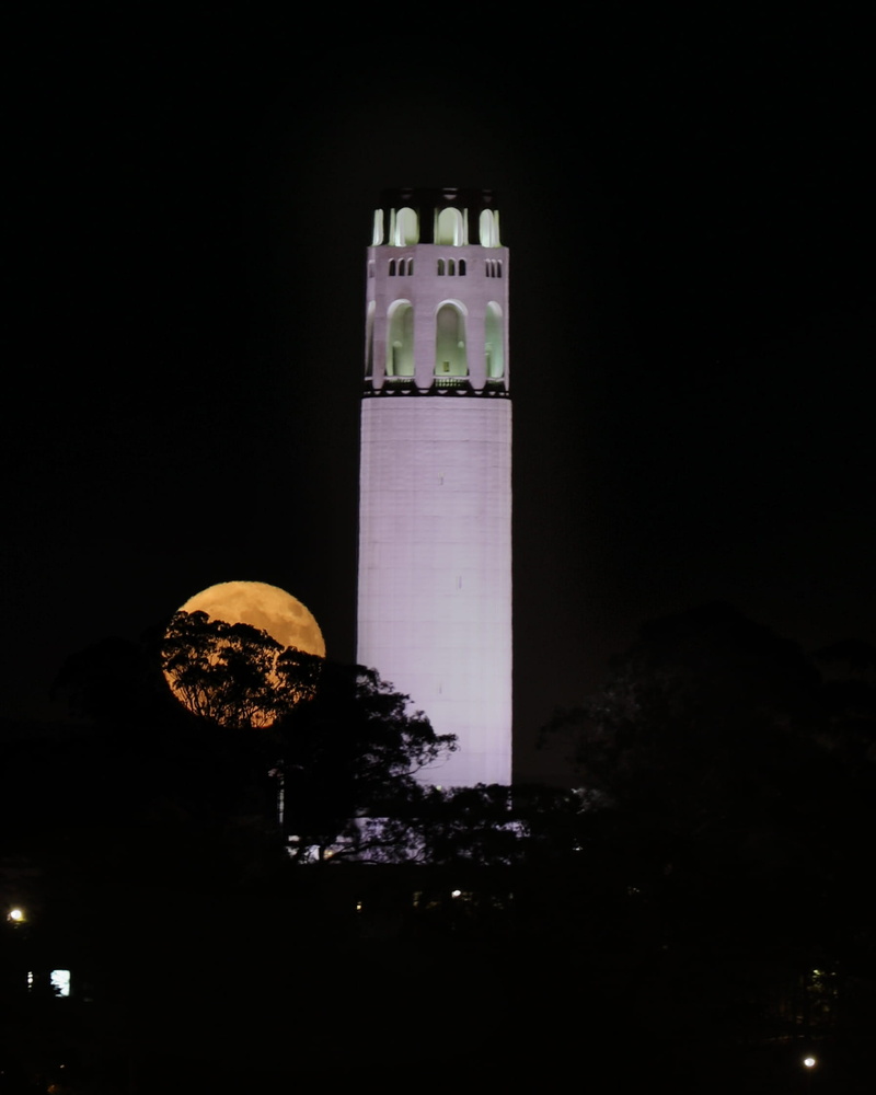 no people, built structure, tower, full moon, sky, history, travel destinations, san francisco, architecture, illuminated, building, dark, moon, moon rise