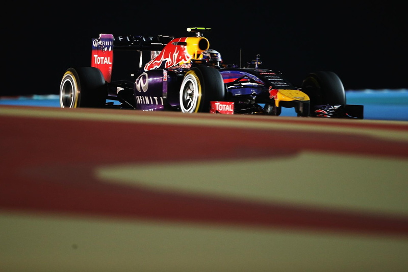athlete, speed, sport, mode of transportation, daniel, sports track, bahrain, bull, sports race, 1080P, rb, transportation, motor racing track, auto racing