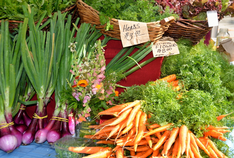 farming, market, carrots, variation, nutrition, wellbeing, harvest, organic, food, food and drink, healthy eating, root, market stall, raw, for sale, retail